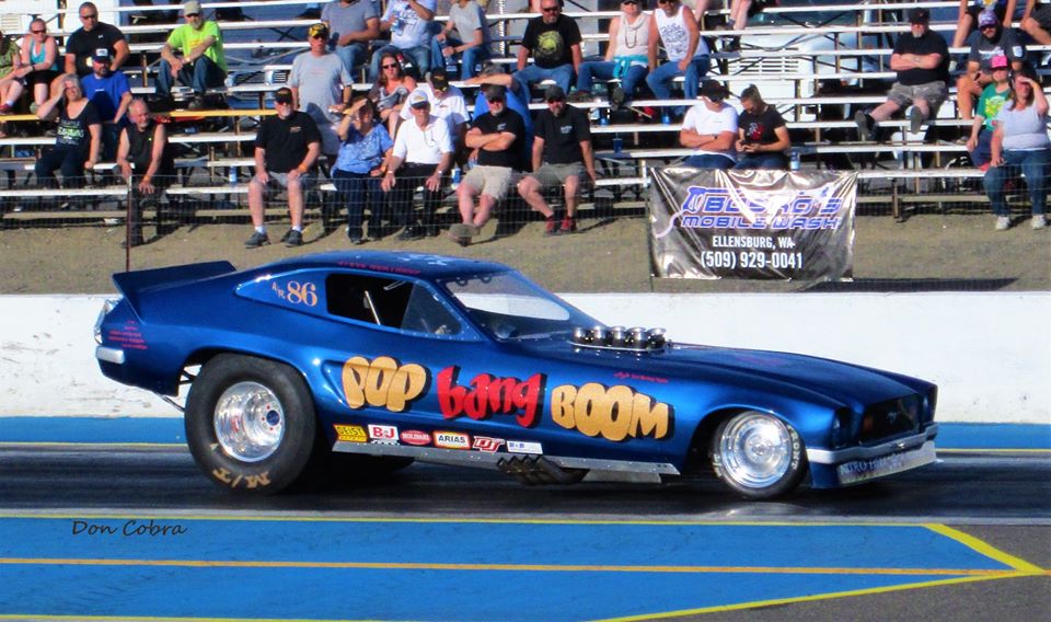 pop bang boom injected nitro funny car at renegade raceway