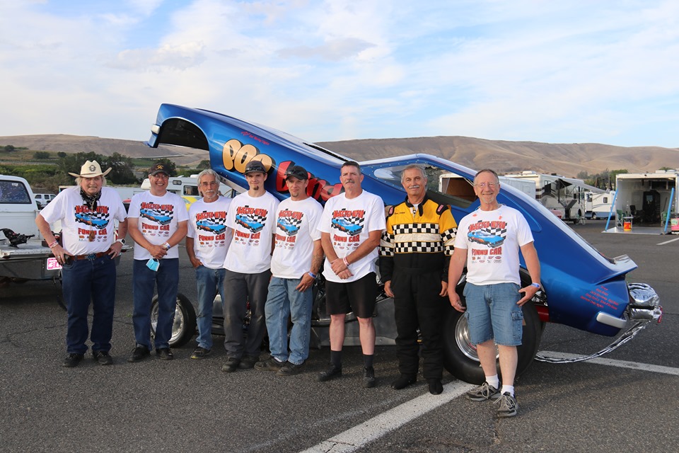 pop bang boom injected nitro funny car crew at renegade raceway