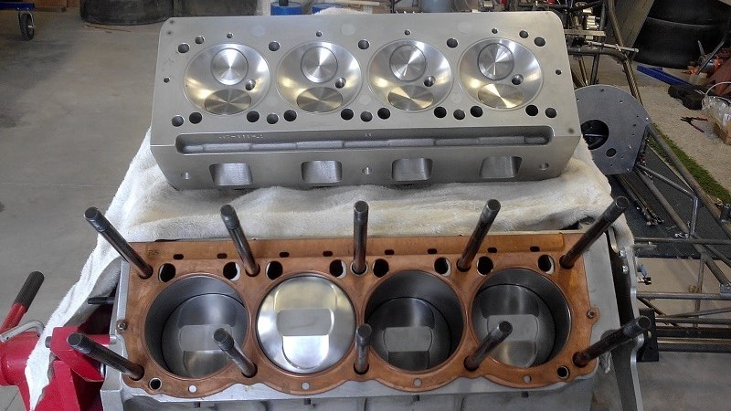 new arias pistons and heads